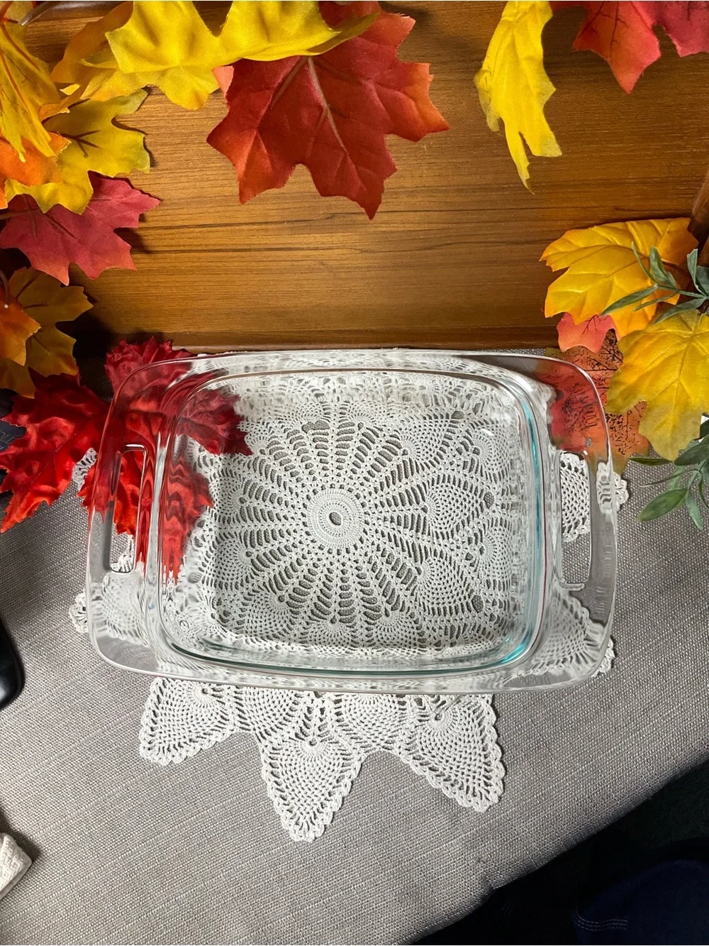 Pyrex Easy Grab 2 Qt Clear Glass Casserole Dish with Lid C-024 & C-624